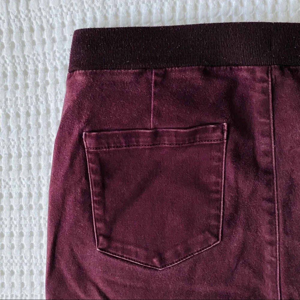 Uniqlo Heattech Pants - Picture 4 of 7